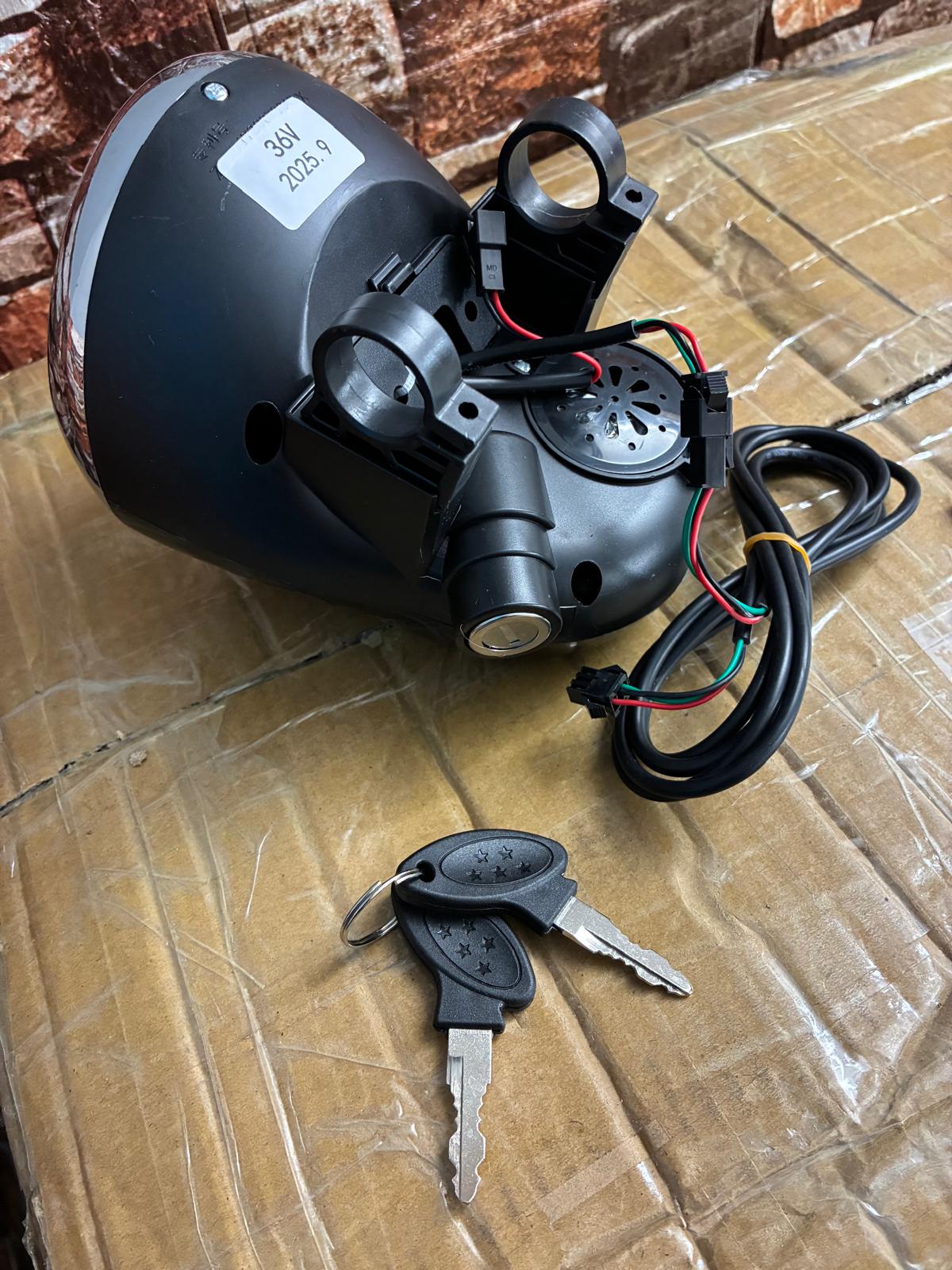 Headlight for Rubicon FX03, Klano KX30, Comfygo MS3000, LELEKUAI, Dragon Mobile EX 4 Wheel Mobility Scooters Models